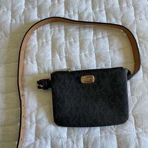 Mk Fanny Pack